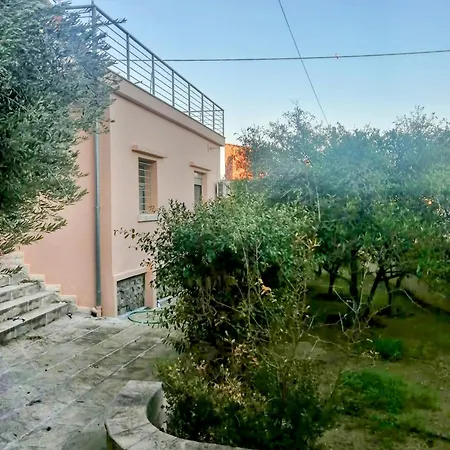 Ferienhaus Fella Chalkís