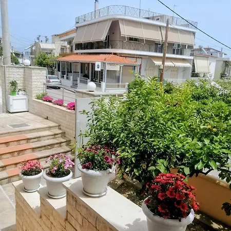 Fella * Chalkida